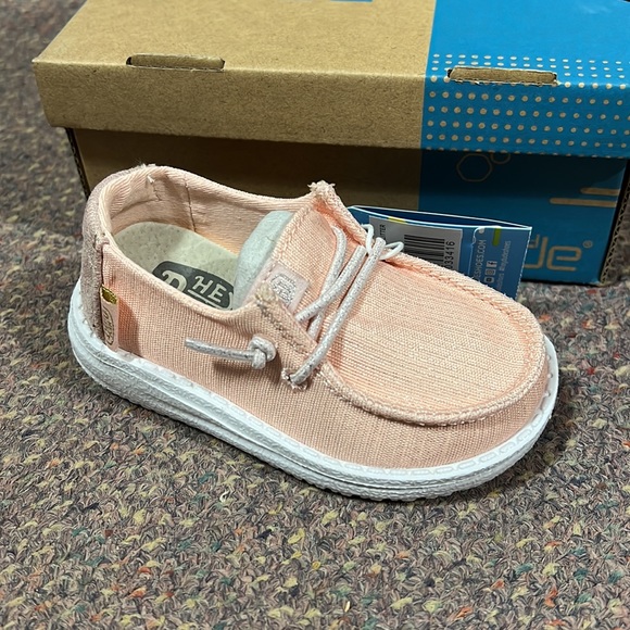 hey dude sparkle shoes